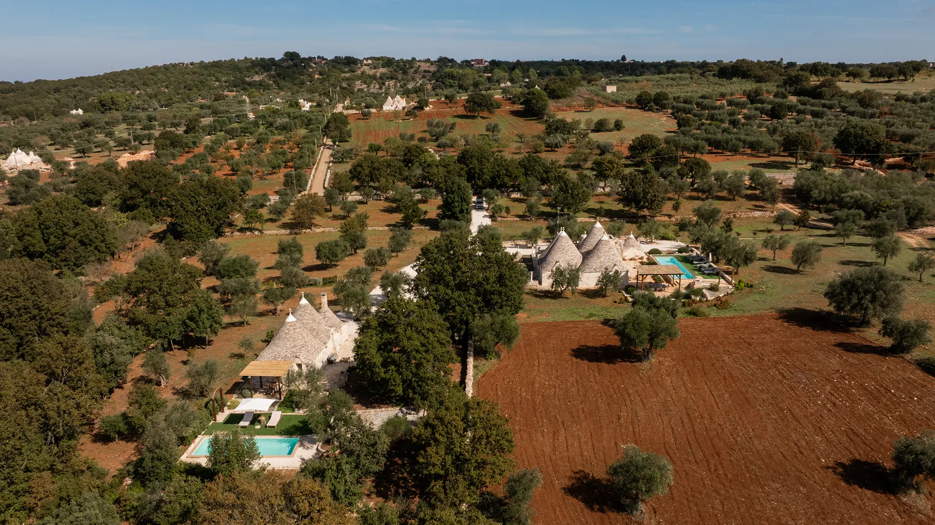 Trullo Pia and Trullo Elisa