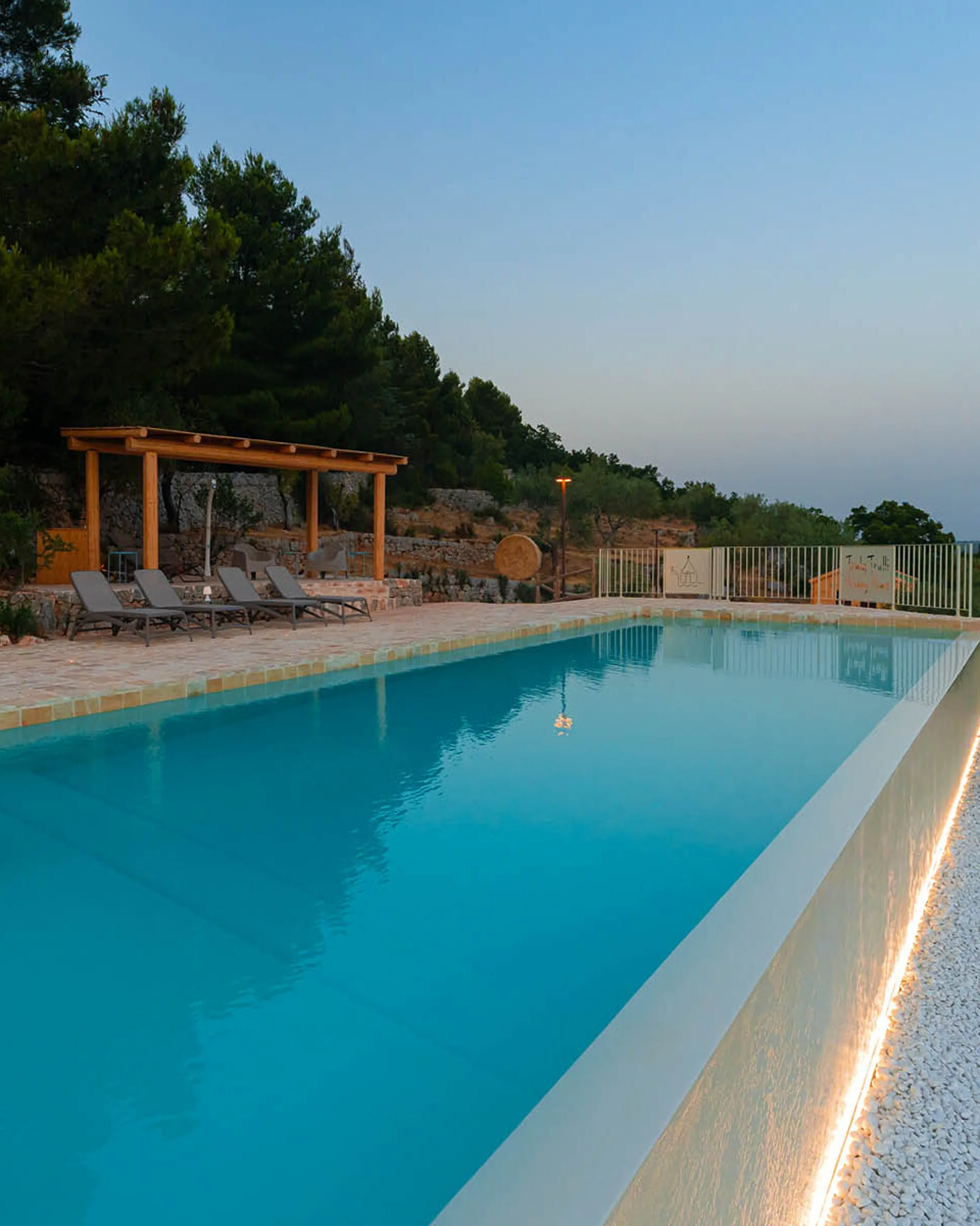 356d296c-bbe1-443b-8b37-a70d0569e4fa