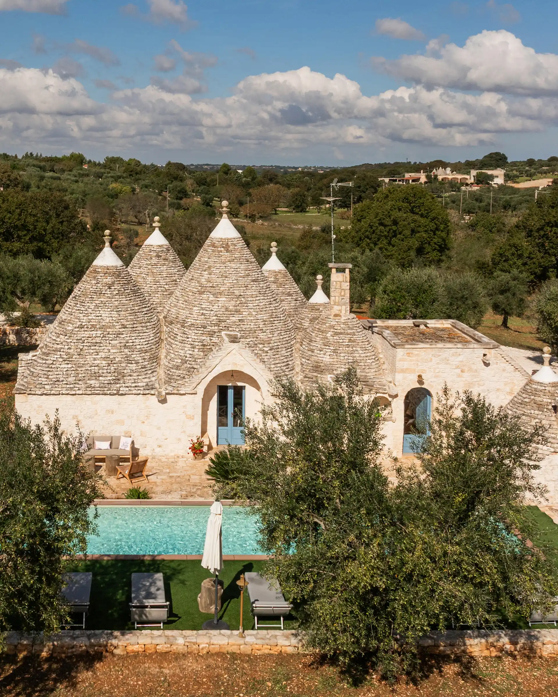 e50f414e-2ca2-4edd-b301-1be9c6e2a610