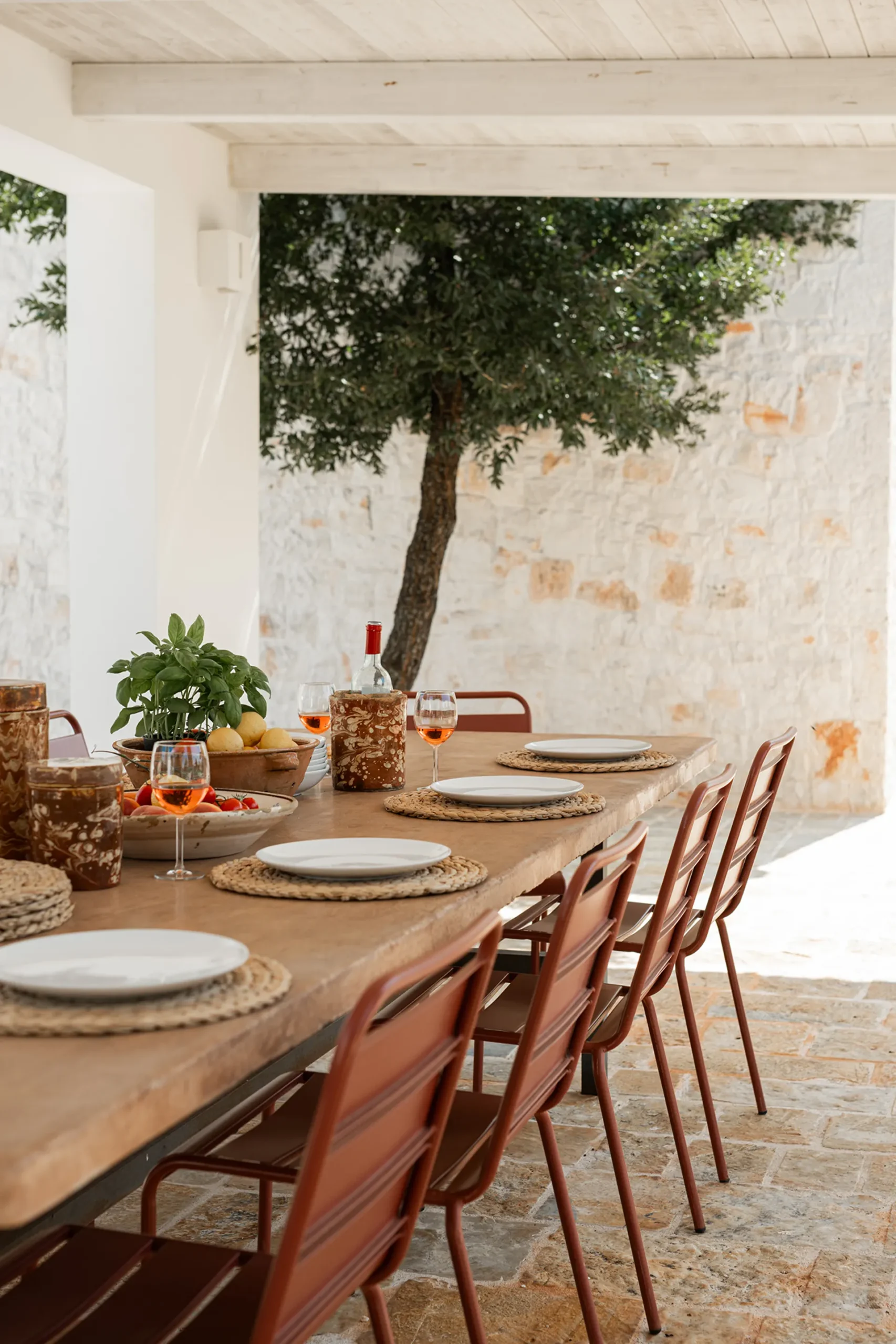 Specious Outdoor Dining