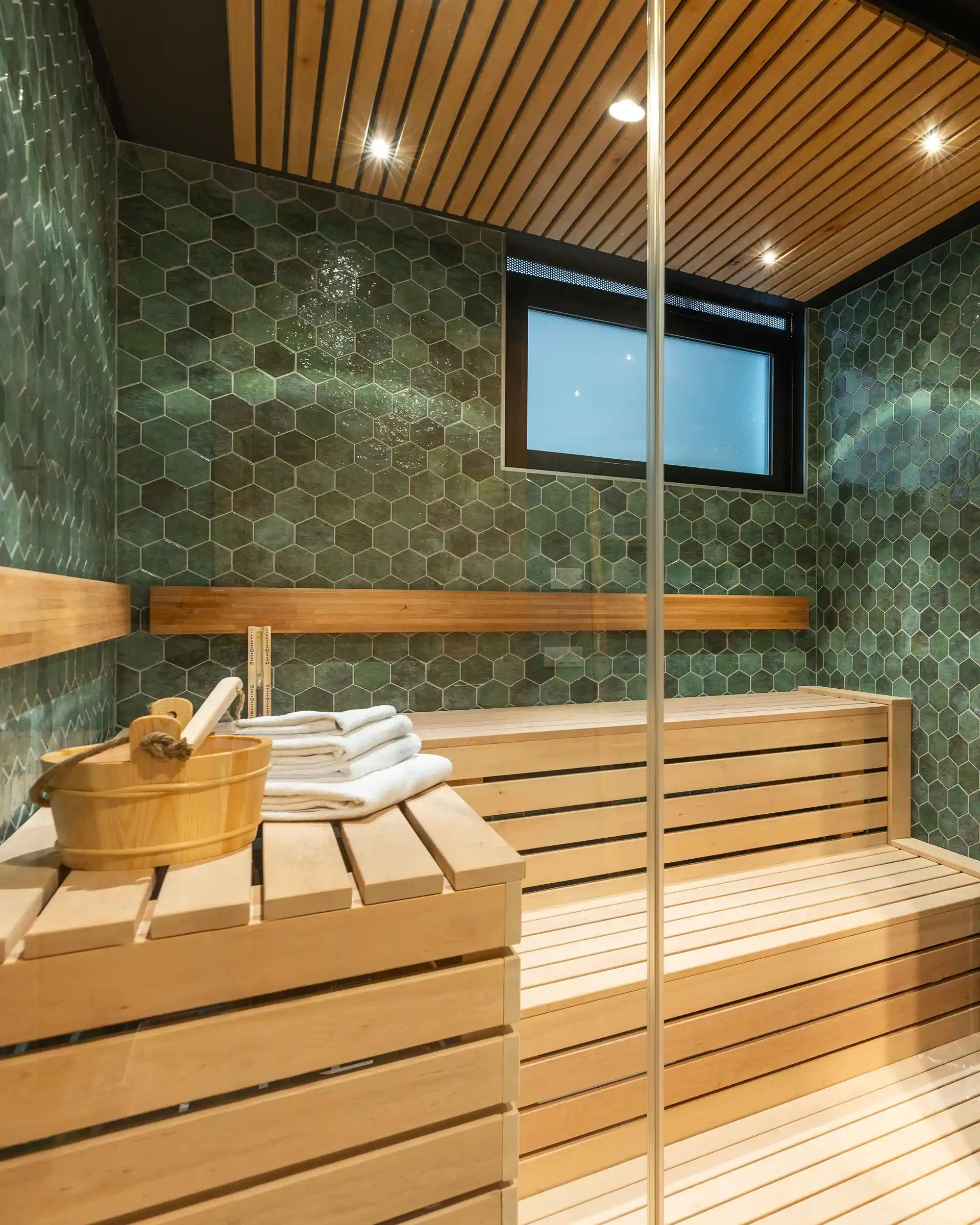 a48572f9-39e6-4cc5-80a4-5b6c3bf0d491