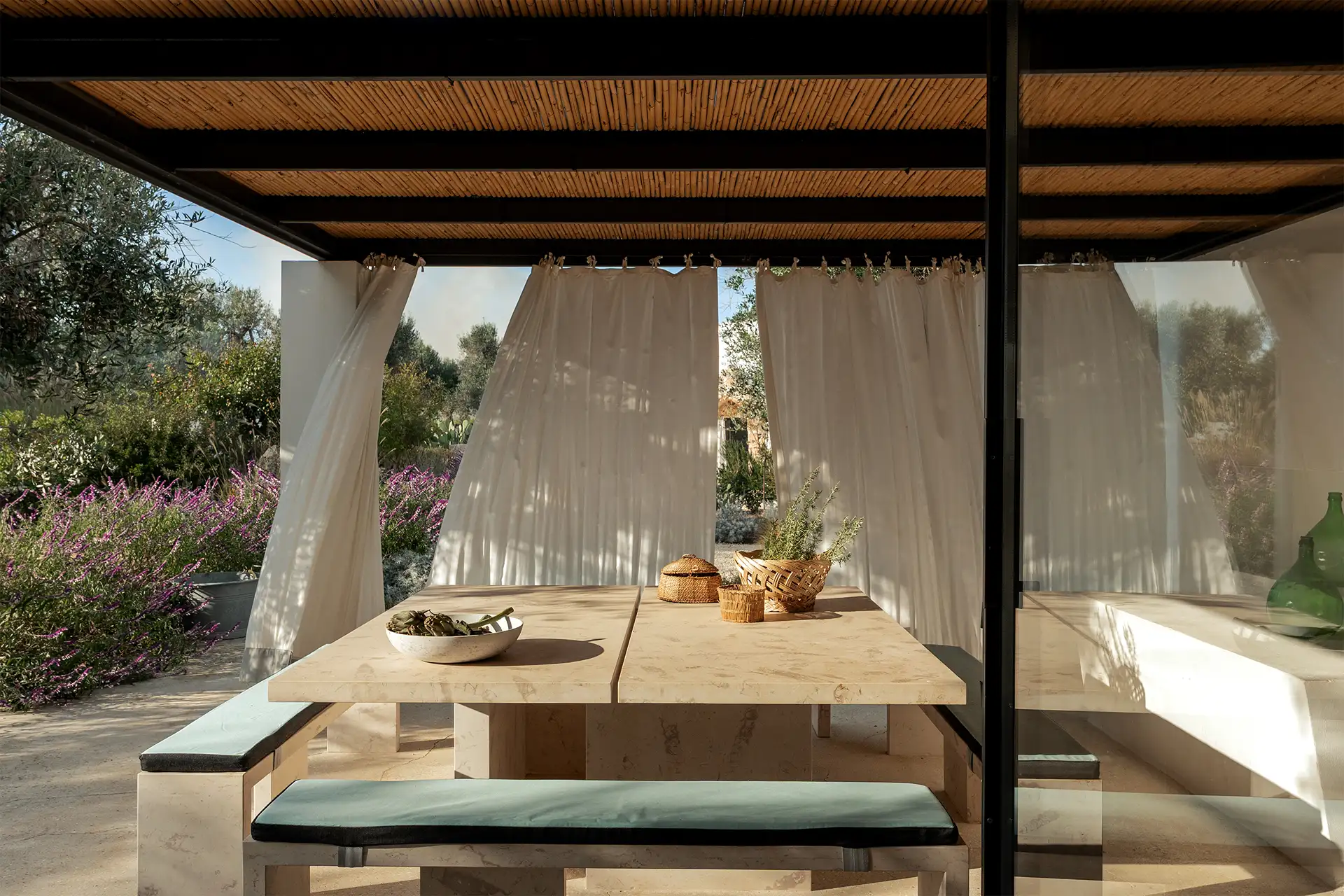 Villa Olivida - Outdoor Dining Area