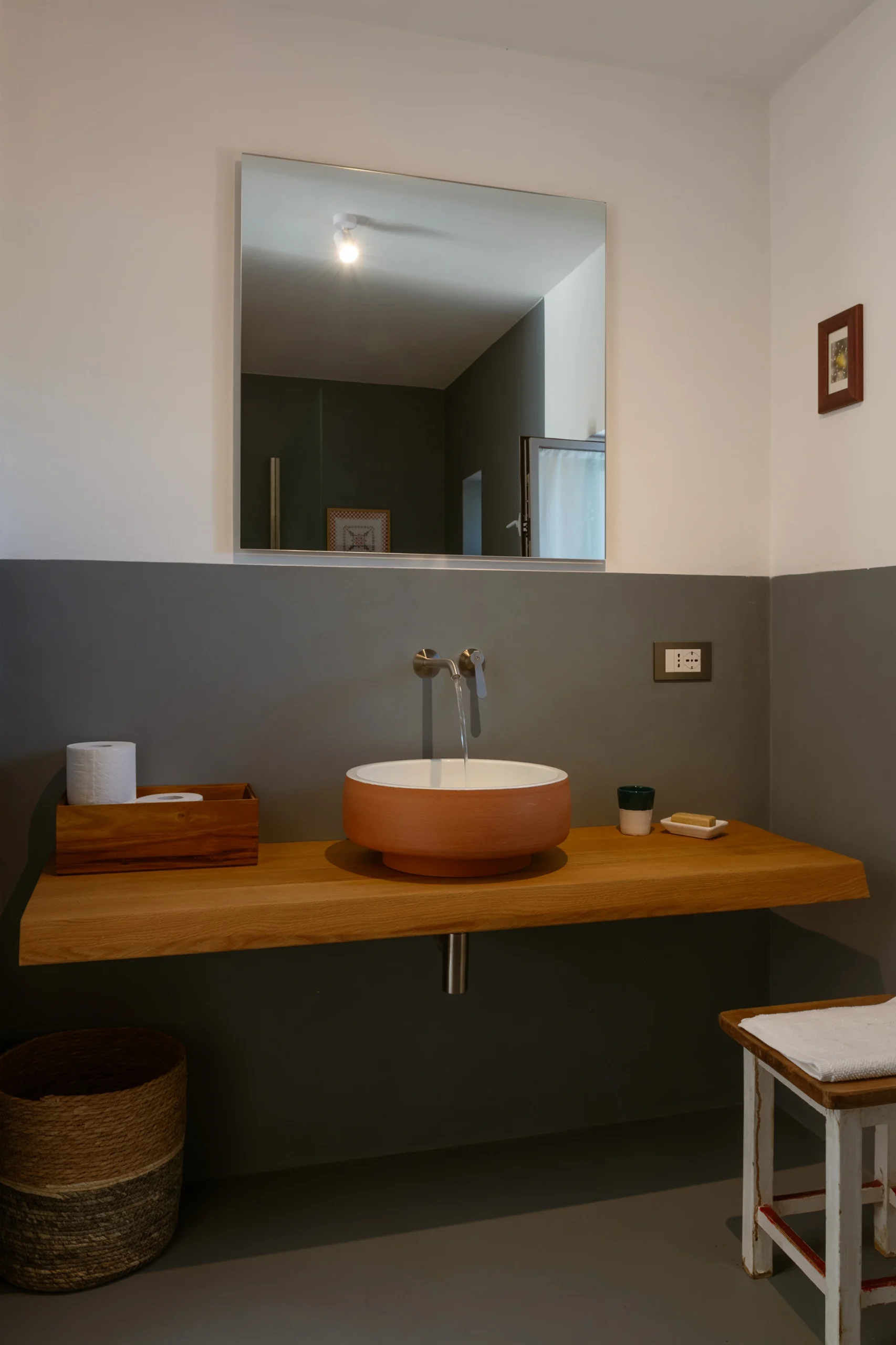 Trullo In Cima - Ensuite bathroom of Suite 2